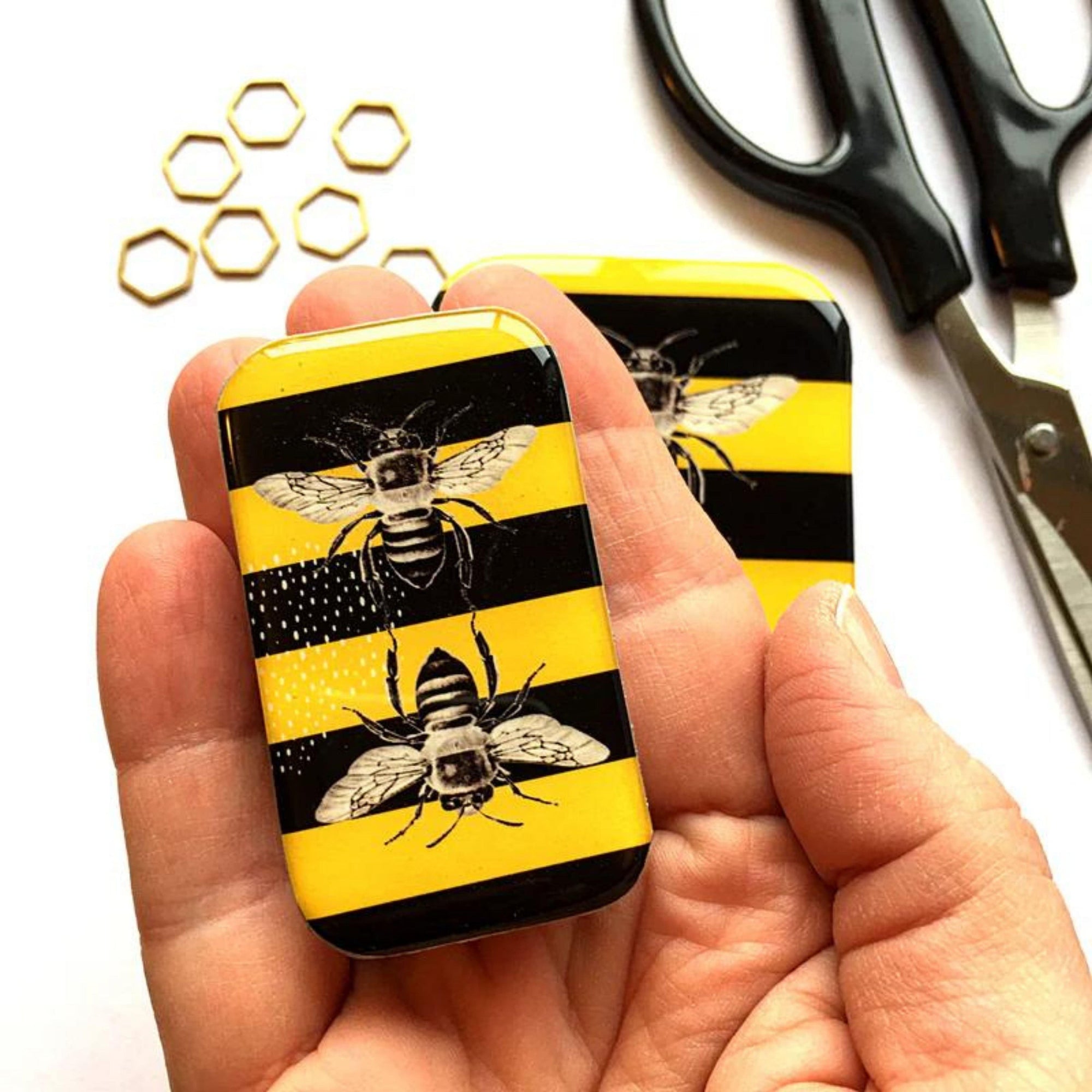 Firefly Notes Stitch Marker Tins Bee Small