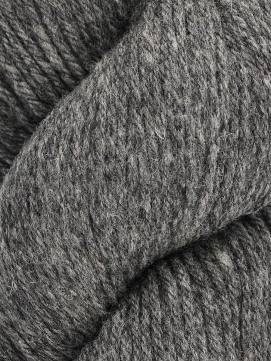 Santa Cruz smoked is a mid grey with flecks of a lighter grey throughout the skein. 