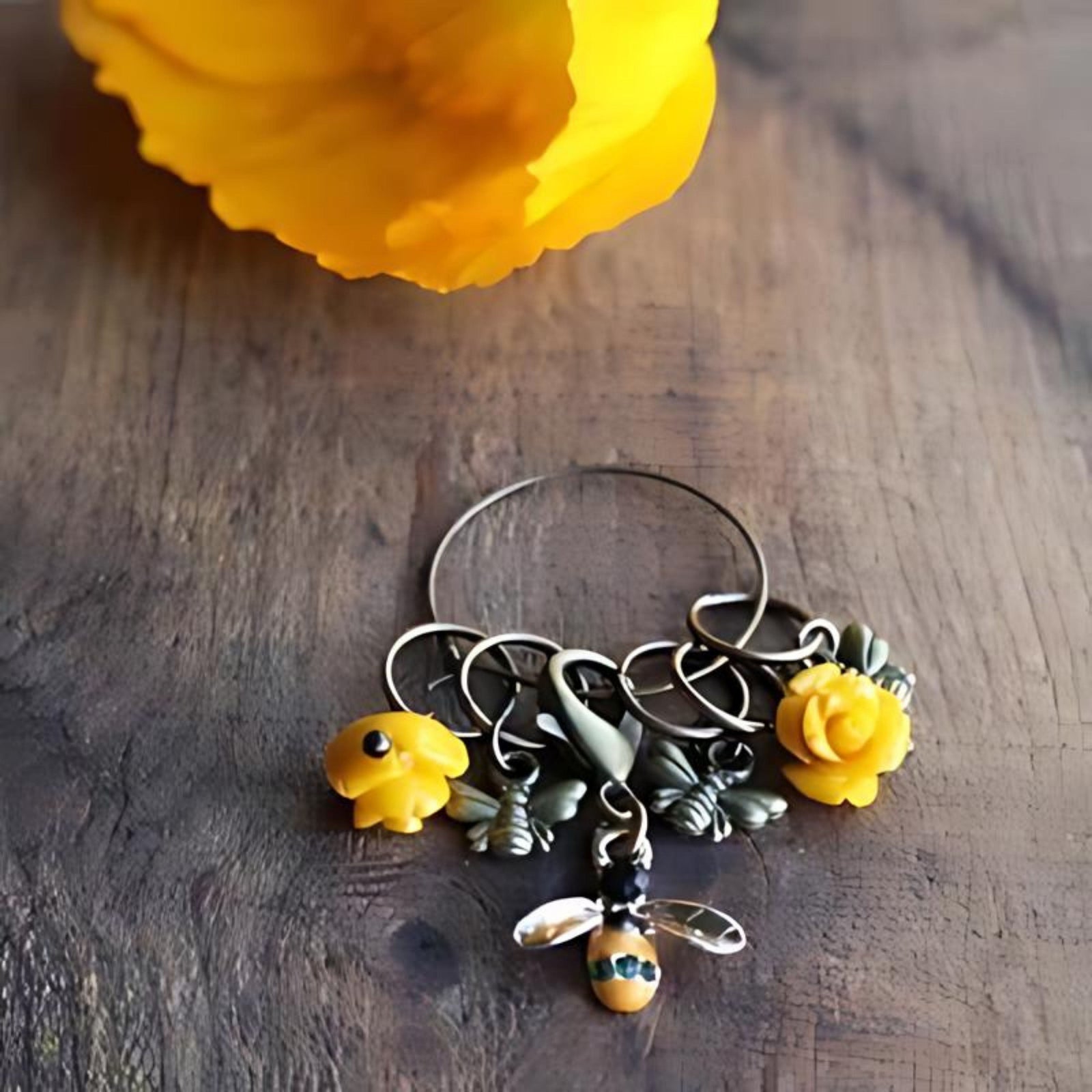 NNK Press Garden Visitors Stitch Markers Bee 