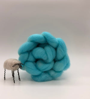 Hand dyed Cloverleaf Corriedale - On the Ply