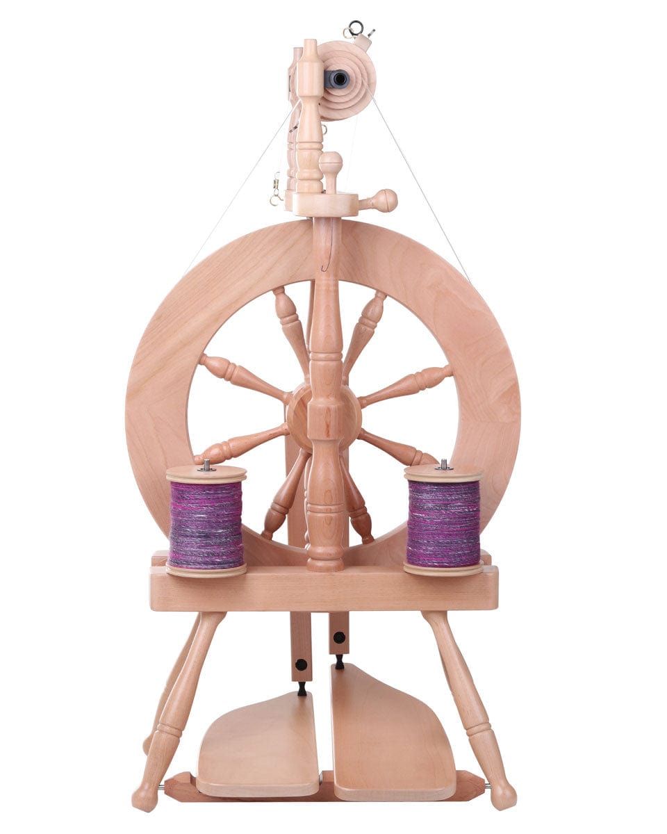 Traveller 3 Spinning Wheel - Lacquered